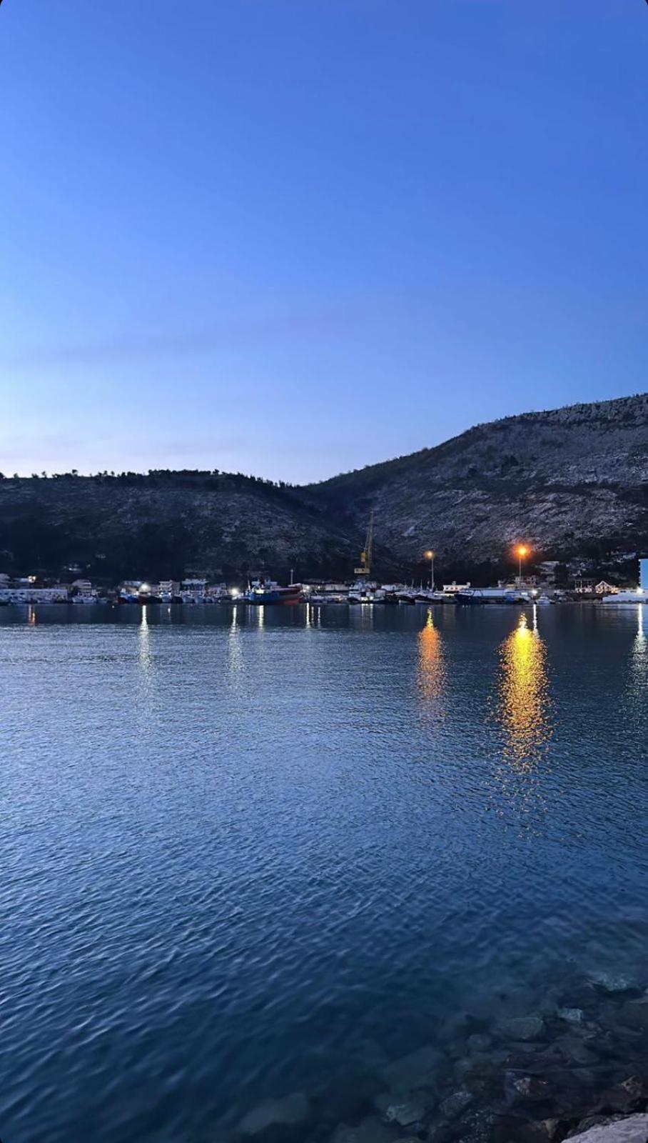 Holiday Home Shëngjin Екстериор снимка